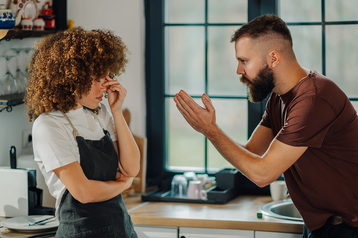 young couple arguing in kitchen woman feeling fru 2025 04 03 20 42 27 utc young couple arguing in kitchen woman feeling fru 2025 04 03 20 42 27 utc