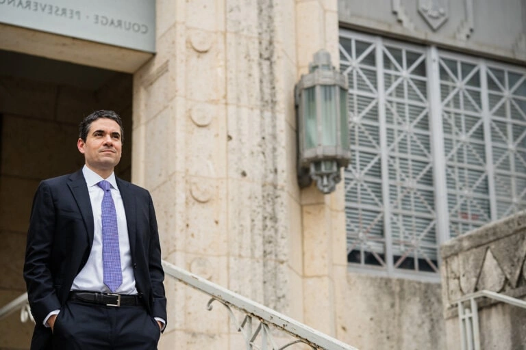 West Lake Hills Family Attorney Image